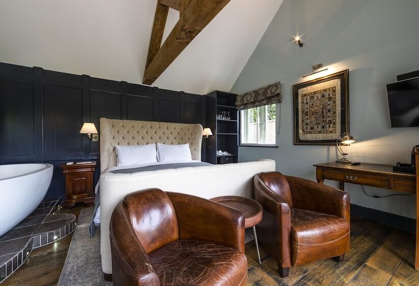 צימר Eagle Mill Luxury Rooms