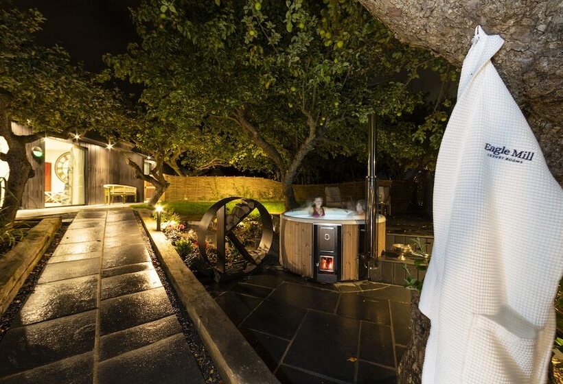 צימר Eagle Mill Luxury Rooms