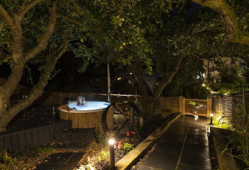 צימר Eagle Mill Luxury Rooms