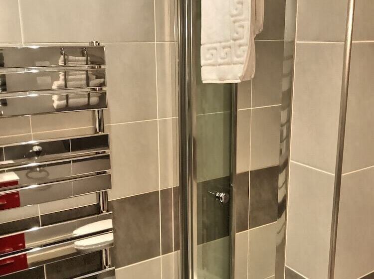 مبيت وإفطار Grove House