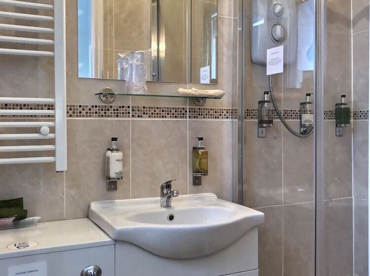 مبيت وإفطار Grove House