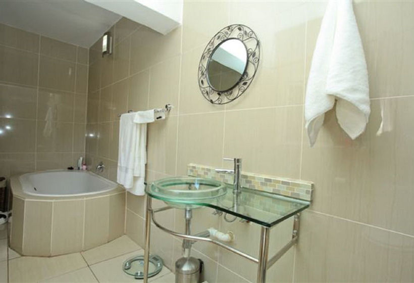 تختخواب و صبحانه Ikhaya Guest House