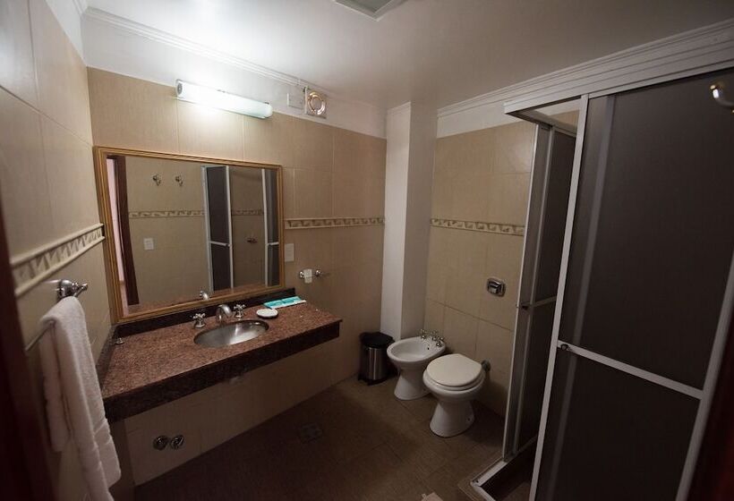 Bed and Breakfast Residencial Los Lapachos