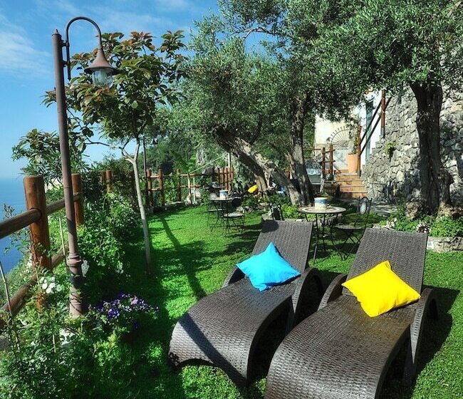 Bed and Breakfast World Center