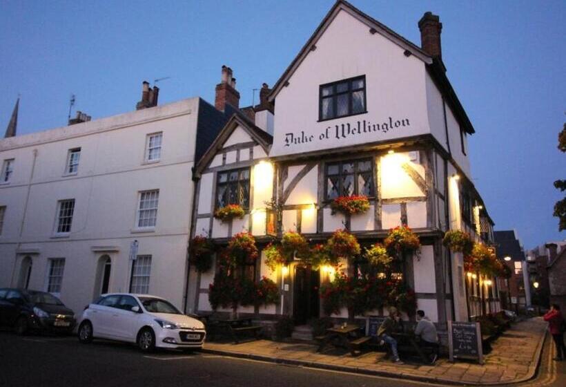 Beddoe Apartments Premier Lodge Eastleigh Near Winchester And Southampton