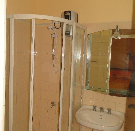 Brama Station Court {apartment}