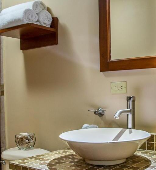 Bugambilias Suites