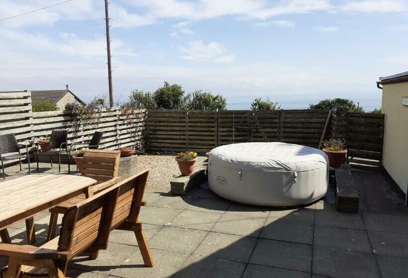 Elmbank Accommodation