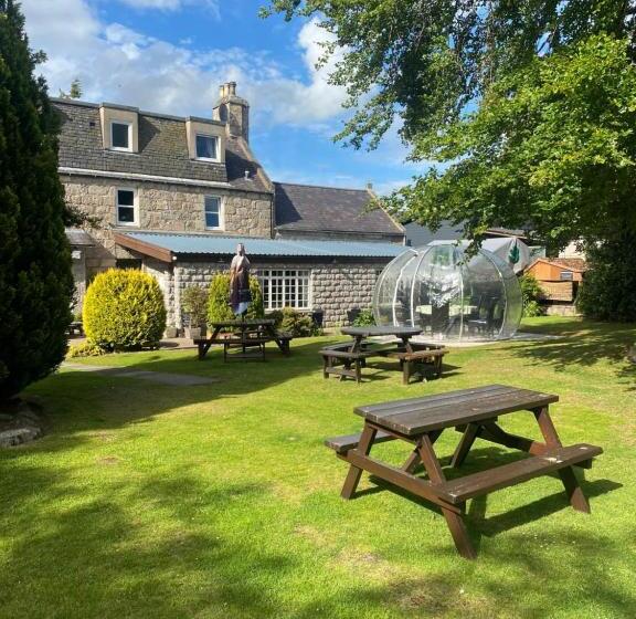 פונדק Bennachie Lodge Hotel In Kemnay