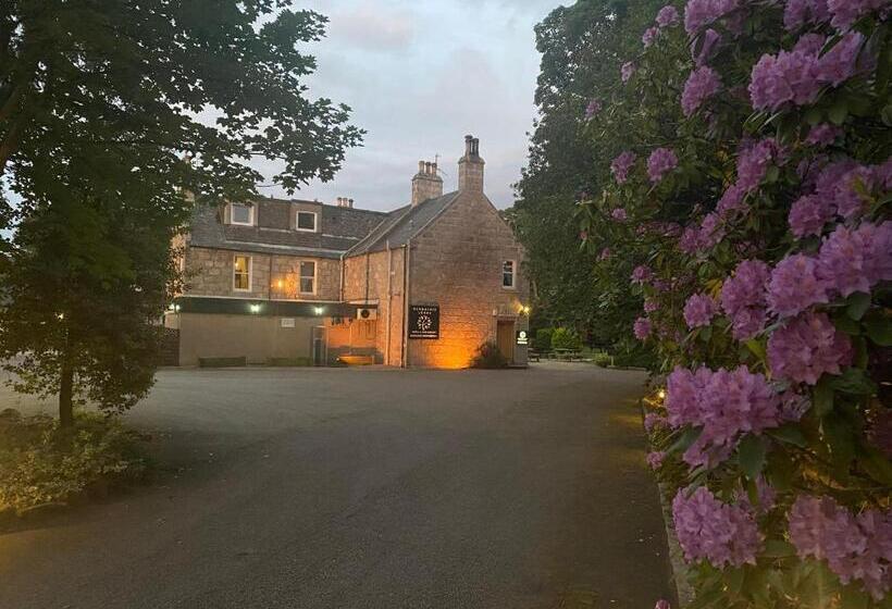 פונדק Bennachie Lodge Hotel In Kemnay