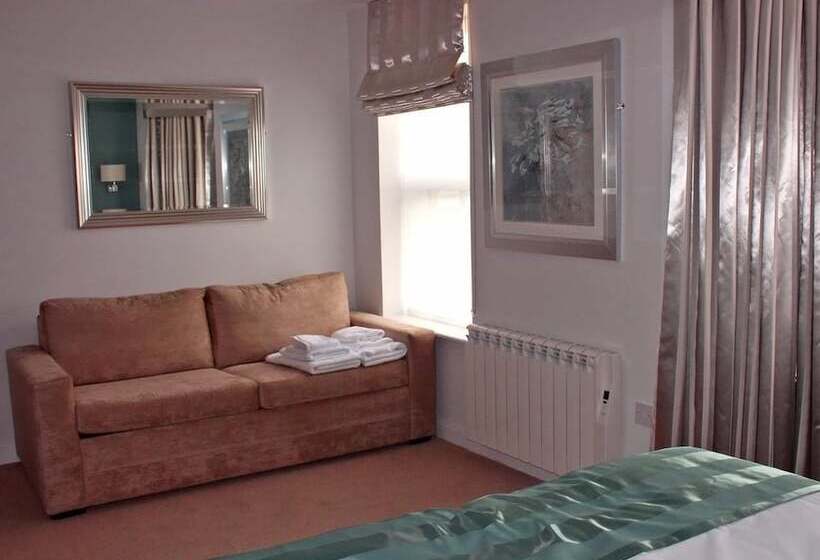 Хостел Mccafferty S Guesthouse Ilford