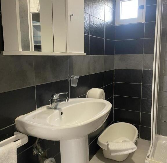 客栈  Solaris Paestum