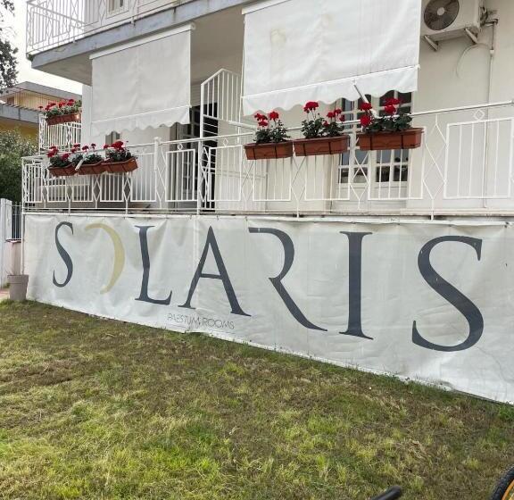 客栈  Solaris Paestum