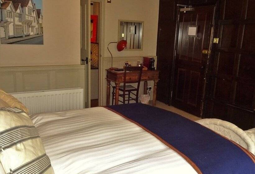 客栈  The Cross Keys