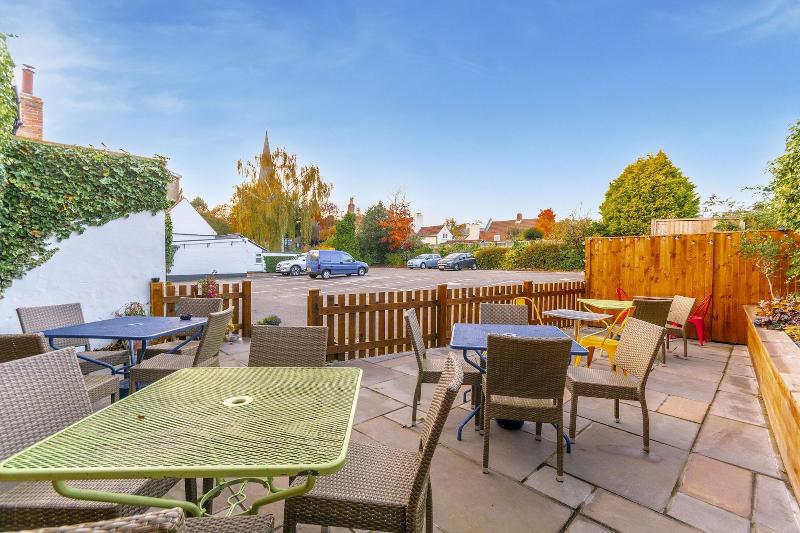 فندق فئة نجمة واحدة The Forest Lodge