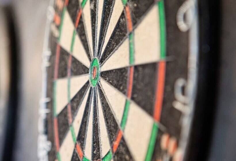 פונדק The Milford Arms