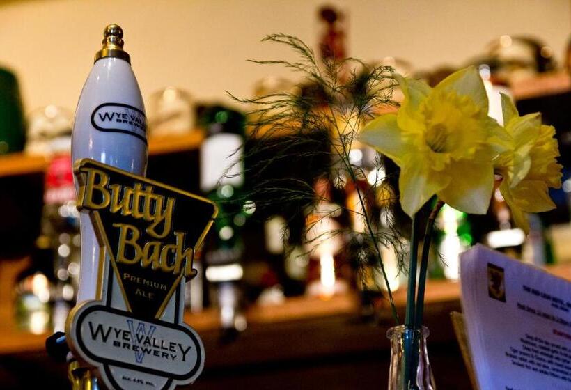 客栈  The Red Lion