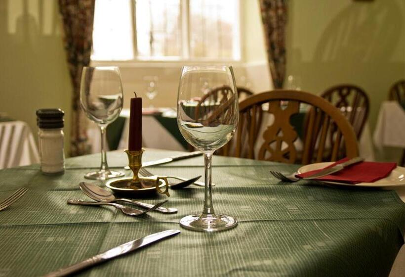 客栈  The Red Lion