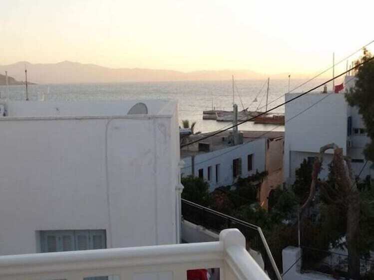 ホテル Naxos Anassa Suites