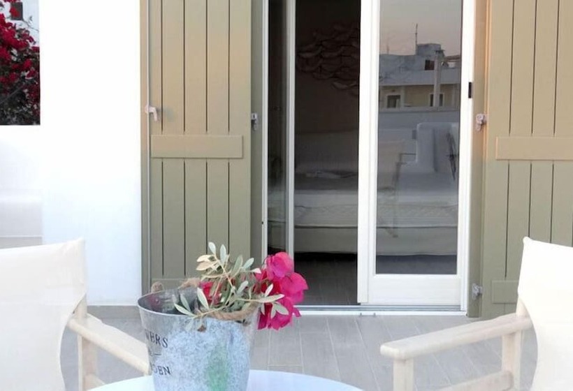 ホテル Naxos Anassa Suites