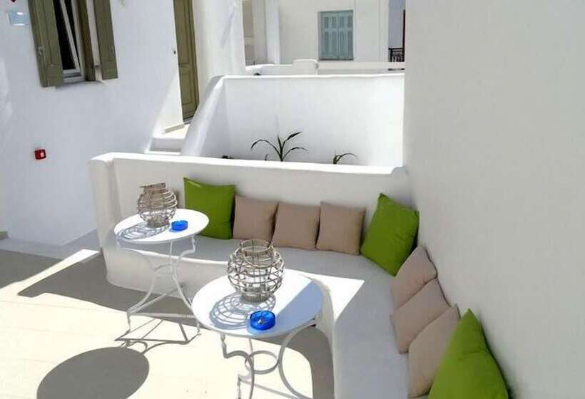 ホテル Naxos Anassa Suites