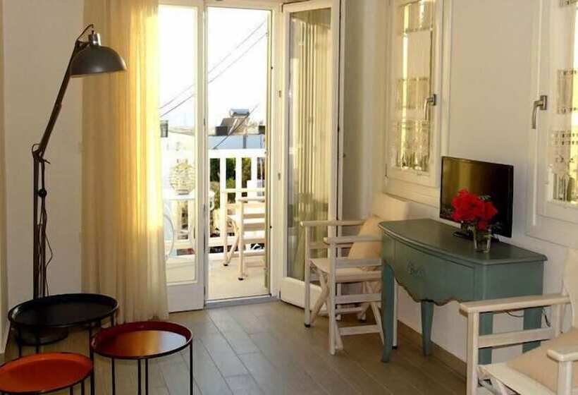 ホテル Naxos Anassa Suites