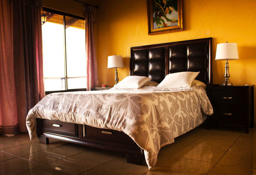 فندق Barons Resort