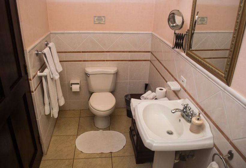 فندق Barons Resort