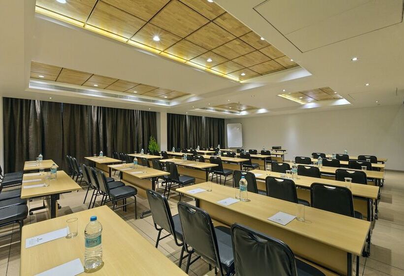 فندق Bella Vista Mahabaleshwar