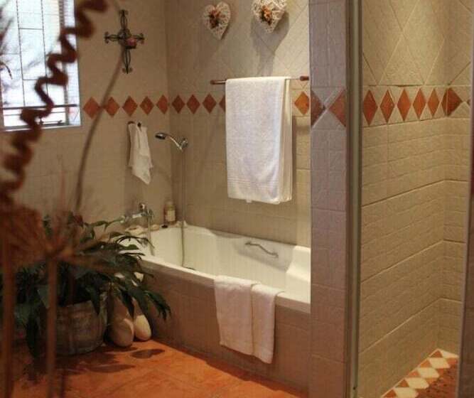 Отель Birdsong Guest House