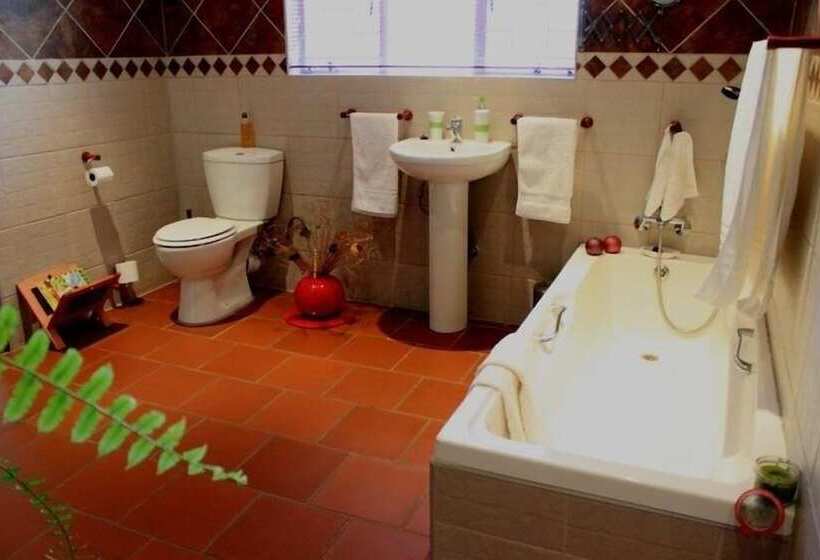 Отель Birdsong Guest House