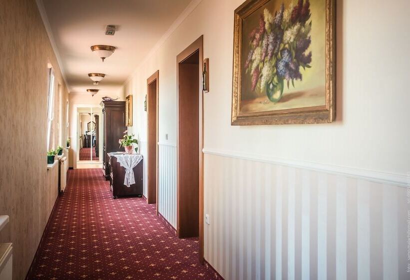 호텔 Bojnicky Vinny Dom