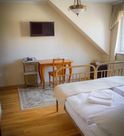 호텔 Bojnicky Vinny Dom