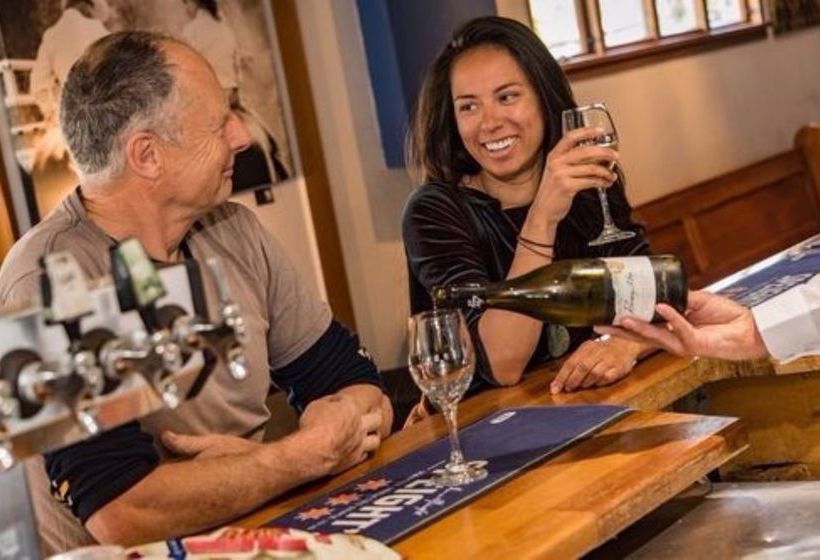 호텔 Bold Peak Lodge