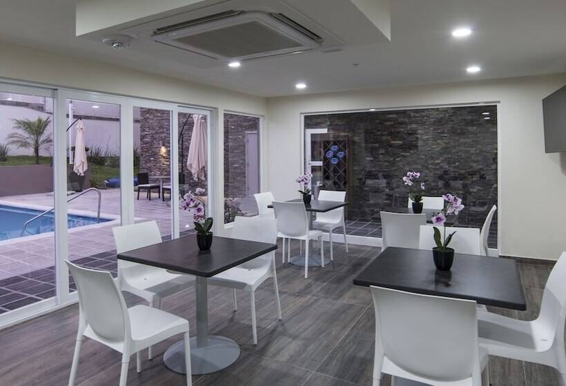 فندق Candlewood Suites   Queretaro Juriquilla, An Ihg