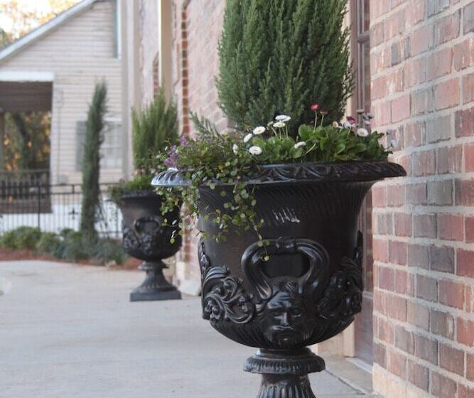 Chateau Saint Denis A Historic Hotel Downtown Natchitoches