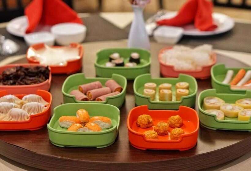 Отель Claro Kendari