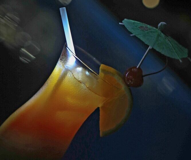 هتل Coron Soleil Garden Resort