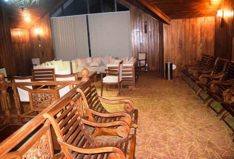 Отель Daffodil S