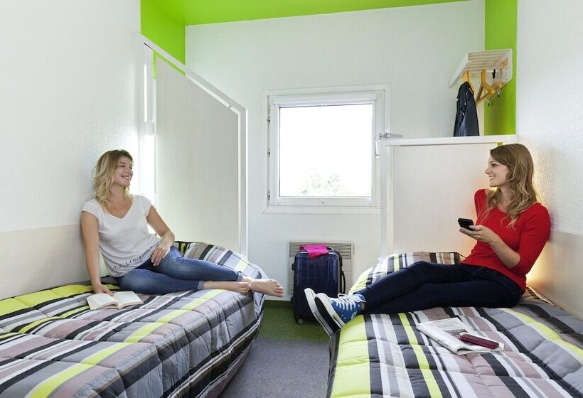 Отель F1 Evreux Sud