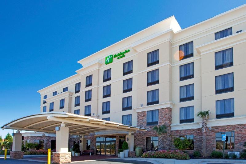 فندق Fairfield Inn & Suites By Marriott Atlanta Stockbridge
