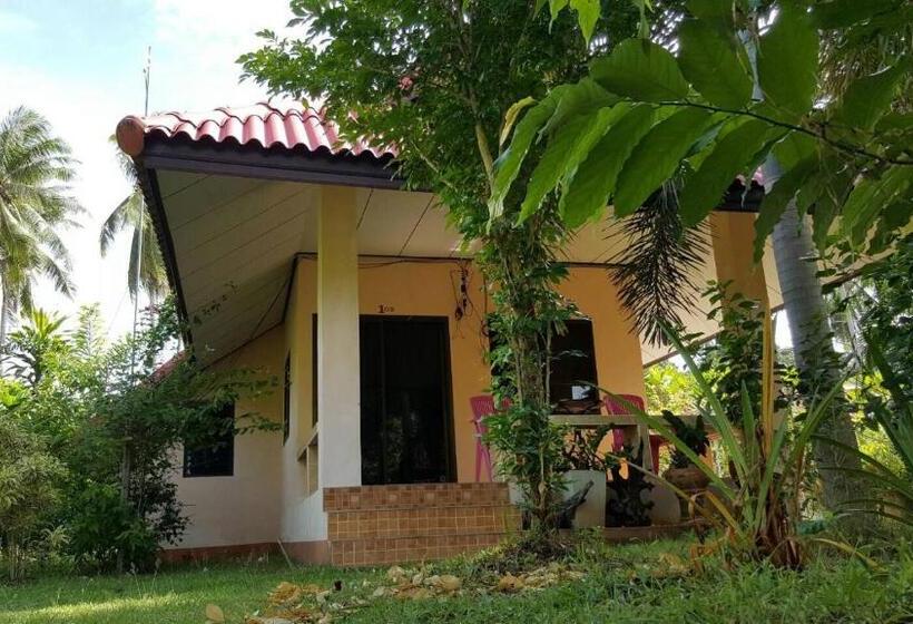 ホテル Happy Resort