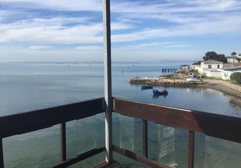 בית מלון כפרי Hoedjiesbaai