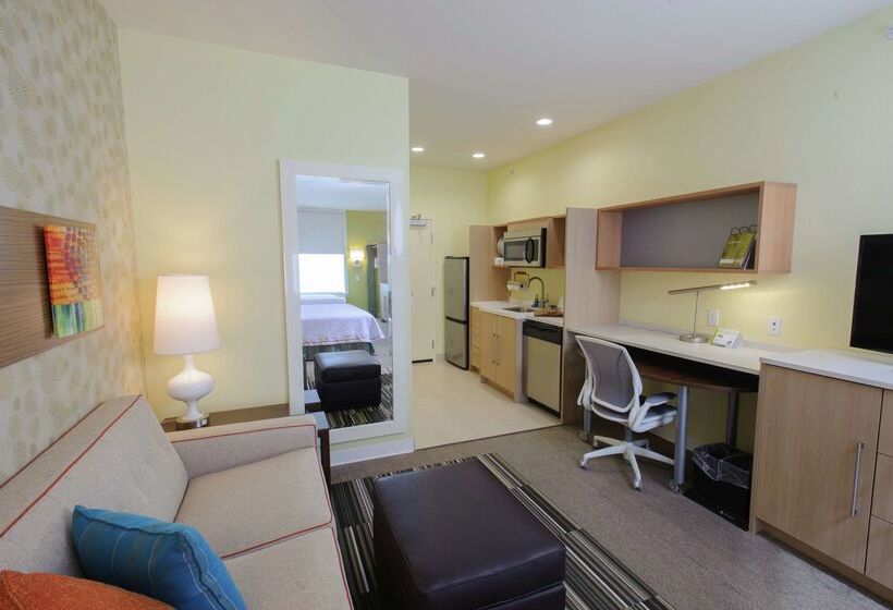 Отель Home2 Suites By Hilton Portland