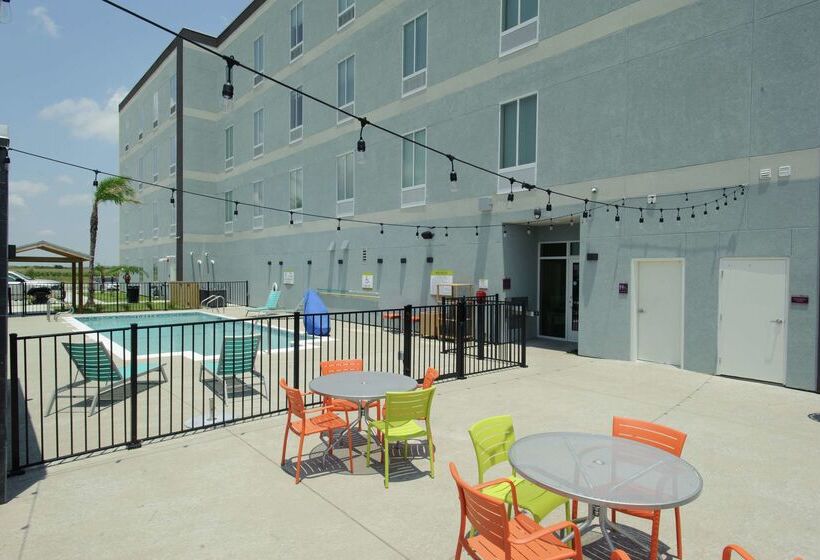 Отель Home2 Suites By Hilton Portland