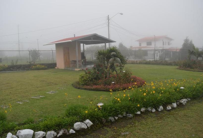 Отель Hostal Victoria Volcan Chiriqui