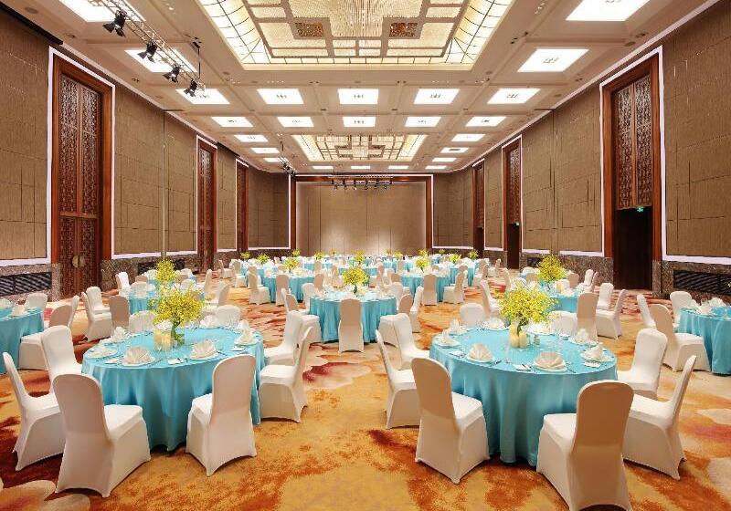 Hualuxe Hotels & Resorts Zhangjiakou, An Ihg