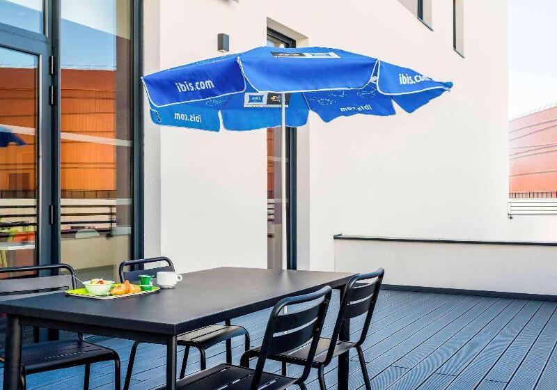 בית מלון כפרי Ibis Budget Saint Quentin Yvelines   Vélodrome