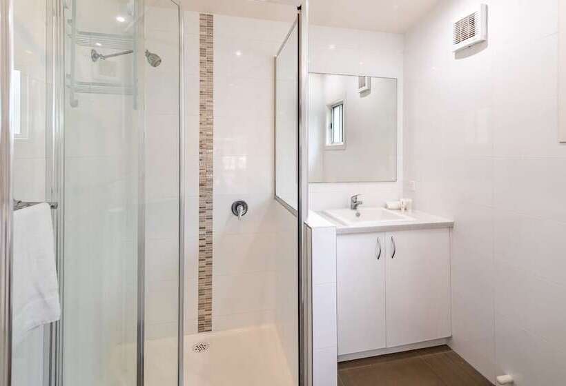 בית מלון כפרי Nrma Broulee Holiday Park