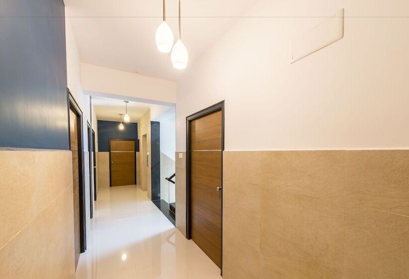 Itsy Hotels Corner Stay